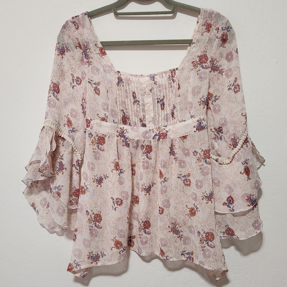 Grow Freely Floral Smock Blouse